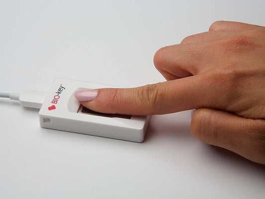 BIO-key EcoID Fingerprint Reader - Tested & Qualified by Microsoft for Windows Hello - Eliminate Passwords on Windows 7/8.1/10 - Includes OmniPass Online Password Vault with Purchase