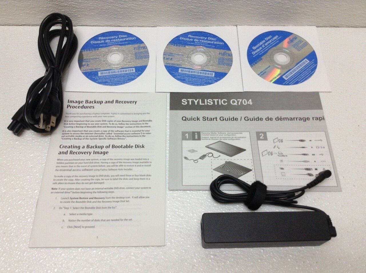 Fujitsu Stylistic Q704 i5-4200U 4GB 128GB 12.5 Windows 7 Pro XBUY-Q704-002