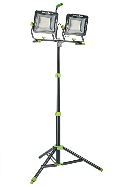 PowerSmith - Luz de trabajo LED de doble cabeza de 30.000 lúmenes con 80 pulgadas Soporte de trípode ajustable de metal y cable de alimentación con conexión a tierra de 10 pies  PWLD300T