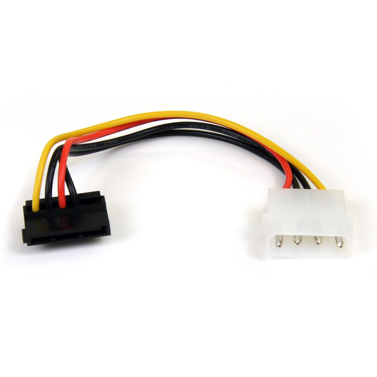StarTech.com SATAPOWADAPR - Clavija de conexión regular de 04 pos. a conector hembra de 15 pos SATA 0.50' (152.4mm)
