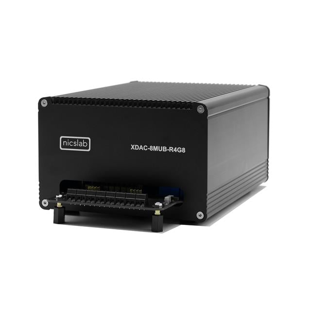 Nicslab XDAC-8MUB-R4G8 - Banco (CC a CC) 18 ~ 36V