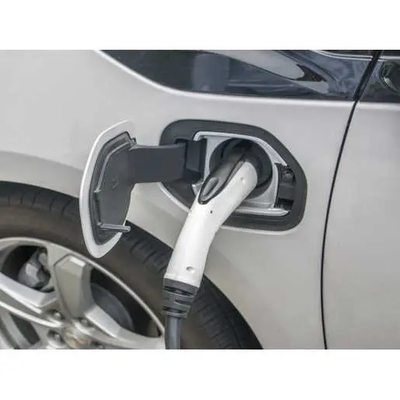 Dispositivo de cableado Hubbell Kellems, cargador para vehículo eléctrico SAE J1772, 30 A, 208-240 VAC, NEMA 6-50P  - HBLEV30B