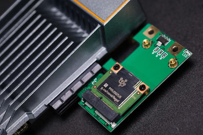 832 Router de servidor de una sola placa X86 Computadora de una sola placa Almacenamiento en la red en la nube personal Servidor multimedia 4K Puerta de enlace Gigabit dual - PCIe x4 SATA