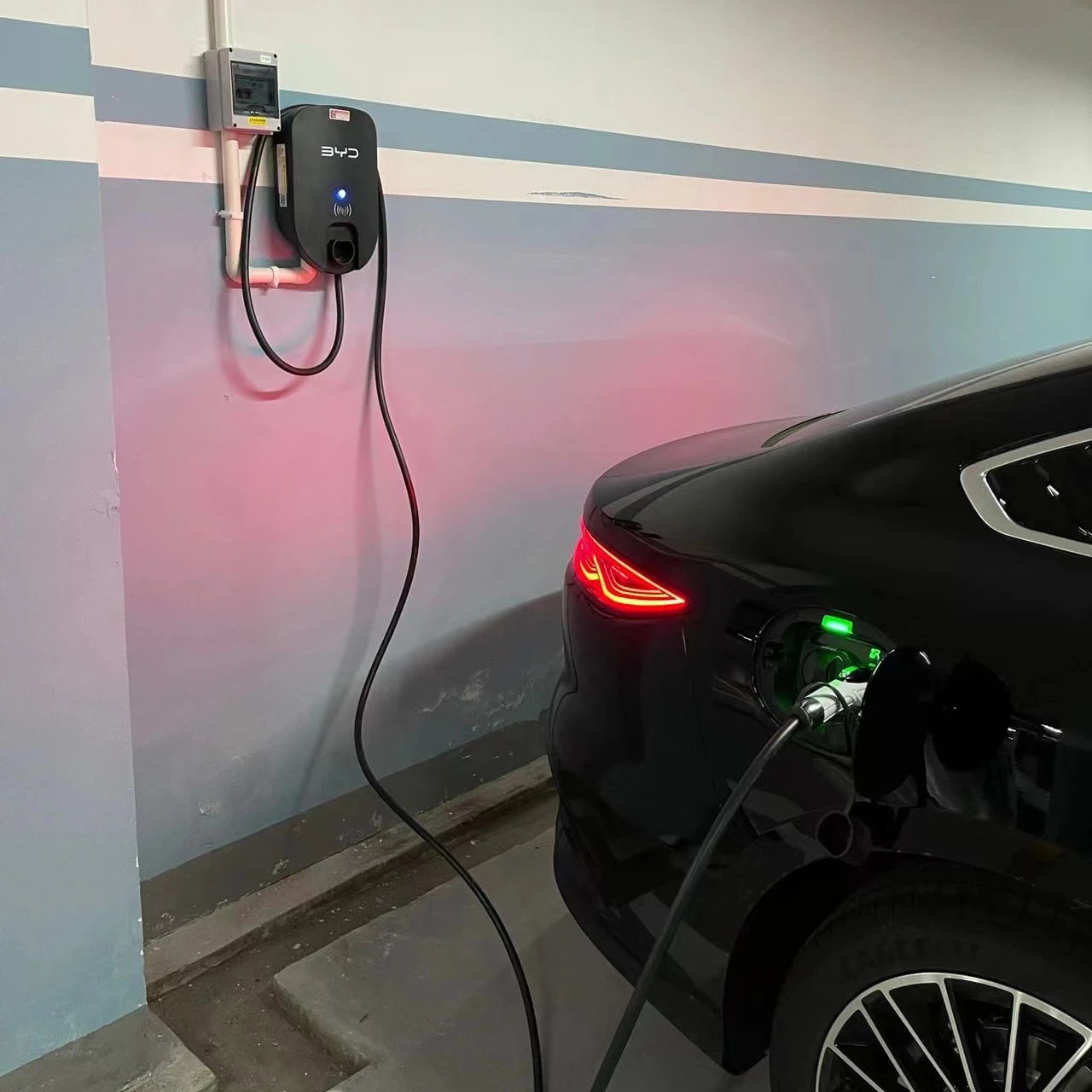 Cargador de pared BYD para coche eléctrico, estación de carga de 7kW, Ev, 32a, gran oferta