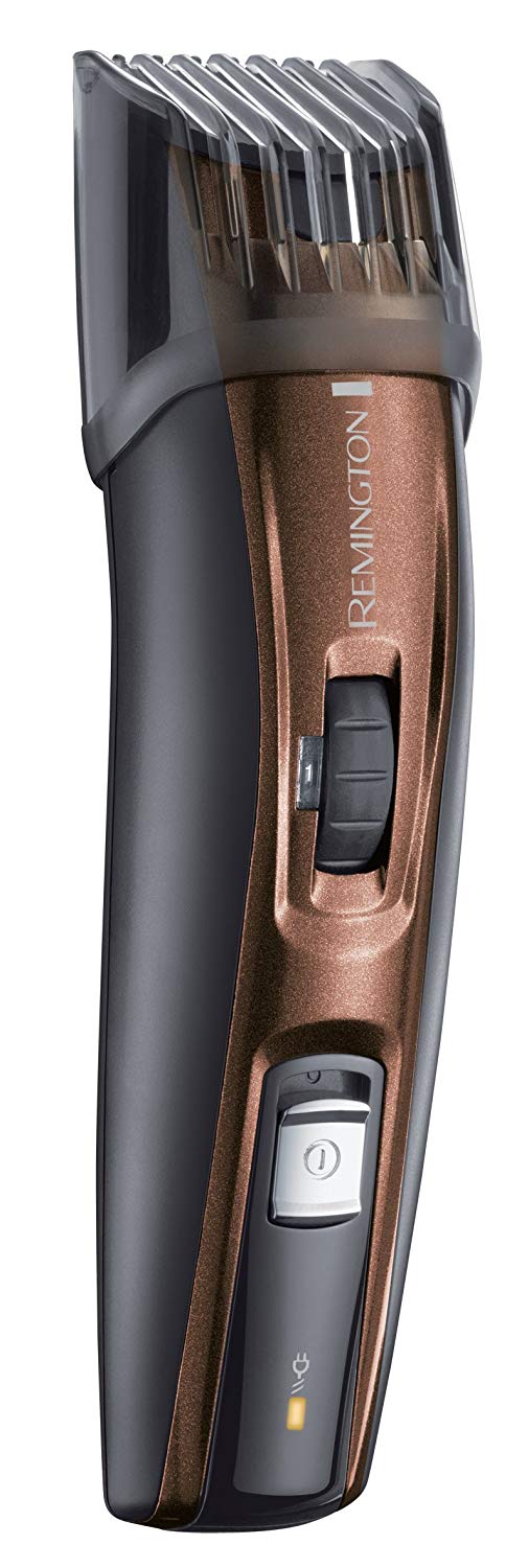 Remington MB4045 - Kit recortador de barba, Cuchillas de Titanio, Cepillo y Tijeras, Inalámbrico, 3 Tipos de Peine, Cortapatillas Extensible