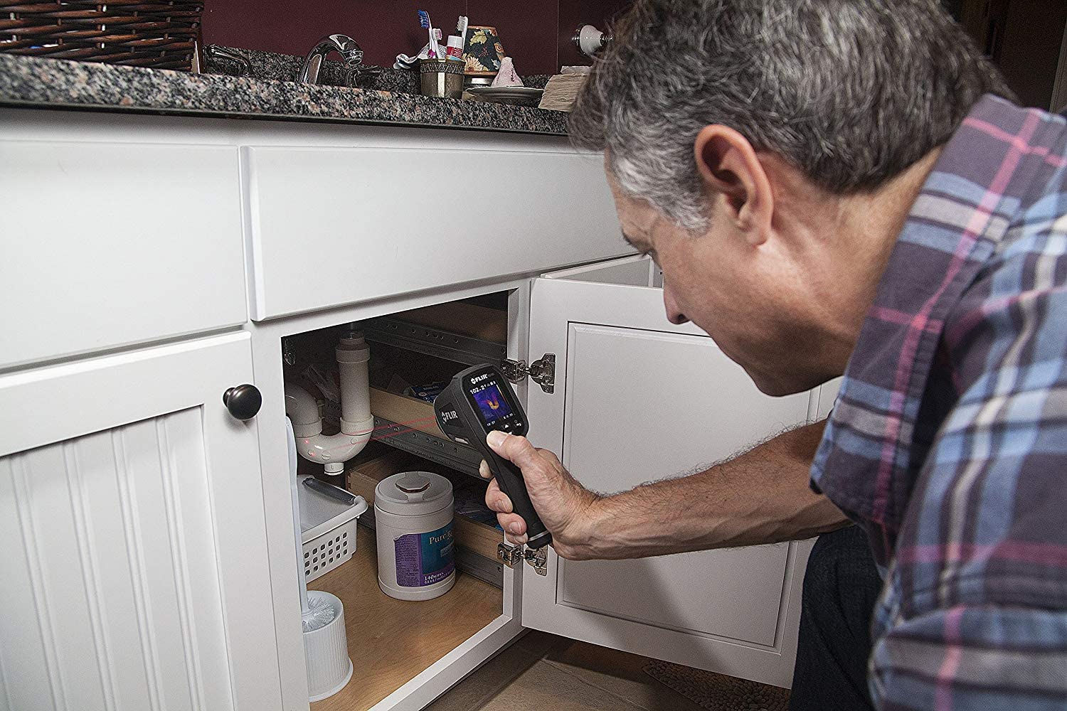 FLIR TG165 - Spot Thermal Camera - with 2-Meter Drop Durability for Your Toughest Jobs