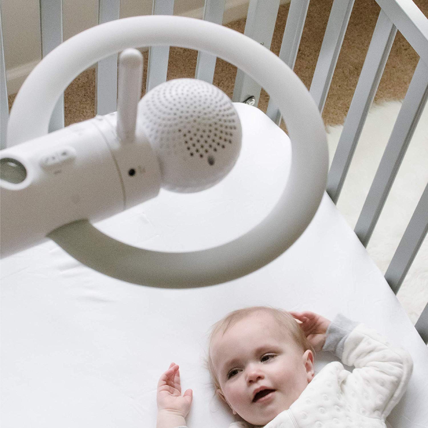 Motorola Halo+ Over-The-Crib Baby Monitor & Soother with HD Wi-Fi Camera & Parent Unit