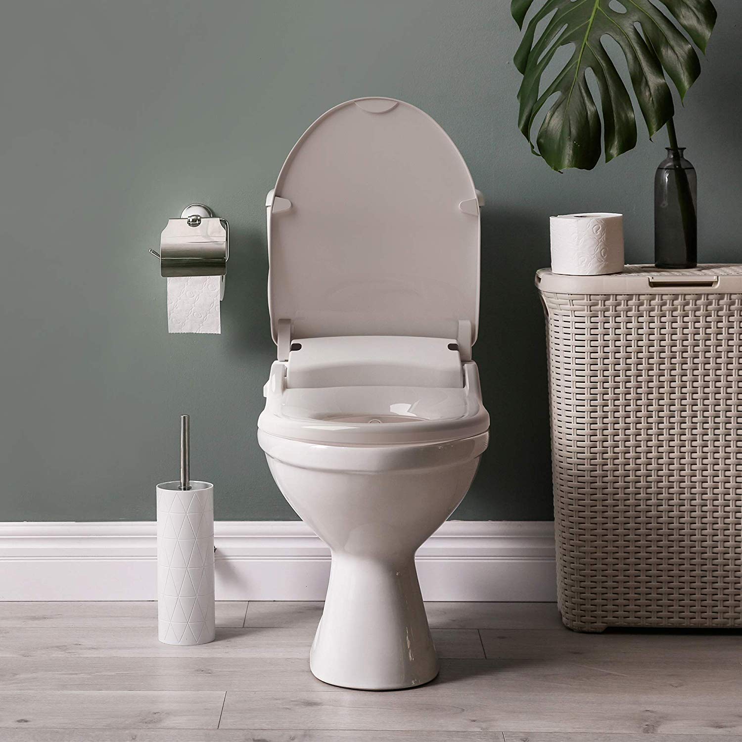 Oasis by Bio Bidet | Bidet Smart Toilet Seat in Round White with Stainless Steel Self-Cleaning Nozzle, Nightlight, Turbo Wash, Oscillating, and Fusion Warm Water Technology with Wireless Remote