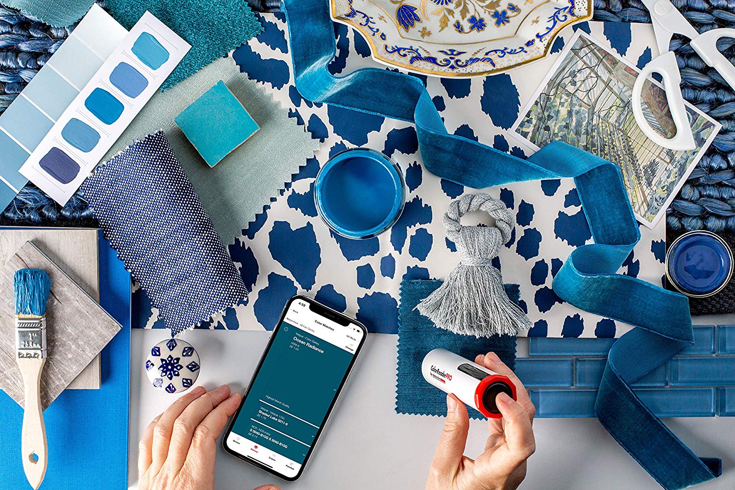 Datacolor ColorReader – Identify Paint Color Instantly - Color Matching Tool - Designed For DIY