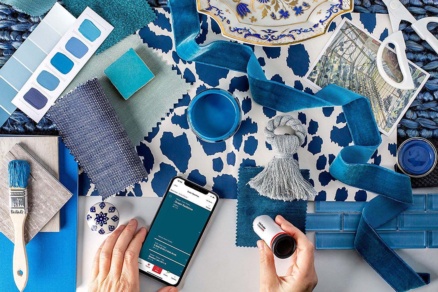 Datacolor ColorReader – Identify Paint Color Instantly - Color Matching Tool - Designed For DIY