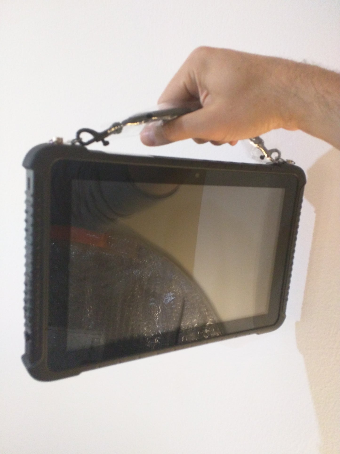 TABLET WINDOWS 10 RUGGED NFC DE 10” IP65 2GB RAM 32GB ROM QUADCORE