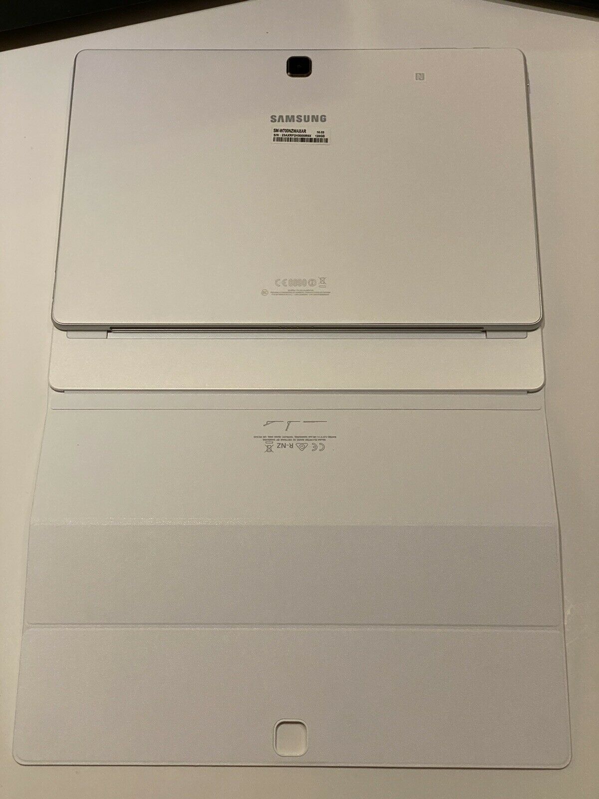 Samsung Galaxy TabPro S 12" 128GB (Wi-Fi) White open box